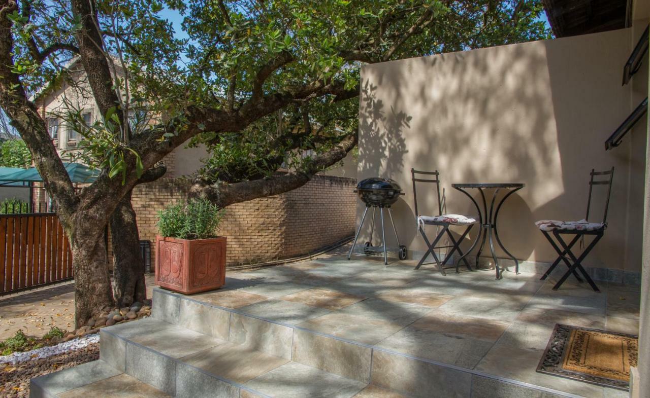 Sunshine Self Catering Apartment Mbombela Exterior photo
